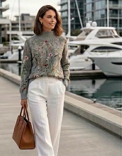 Soft Vintage Floral Women's Knit Jumper
