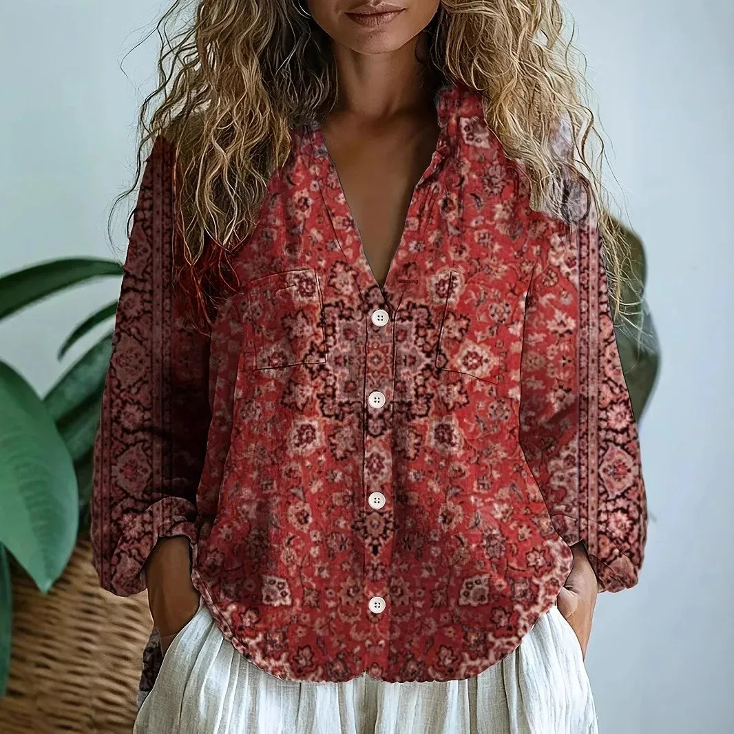 Comfortable Lightweight Women's Blouse with Nature Print