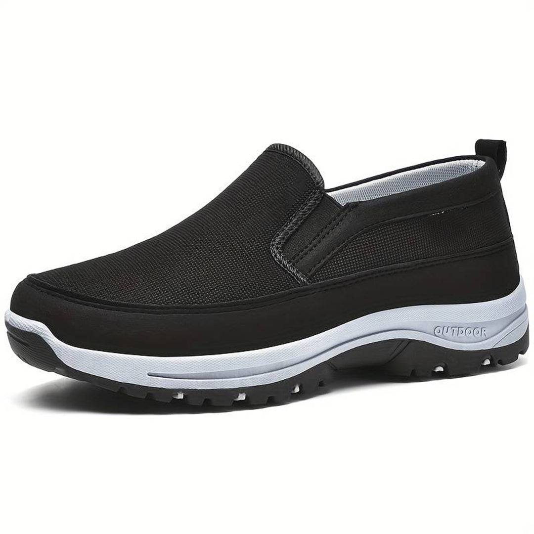 Men’s Outdoor Slip-On Shoes