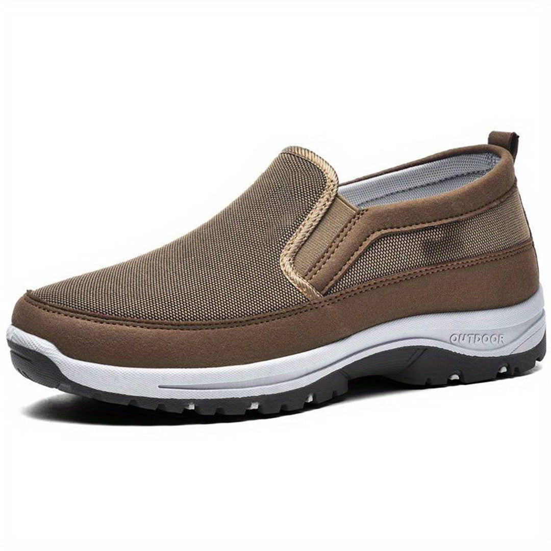 Men’s Outdoor Slip-On Shoes