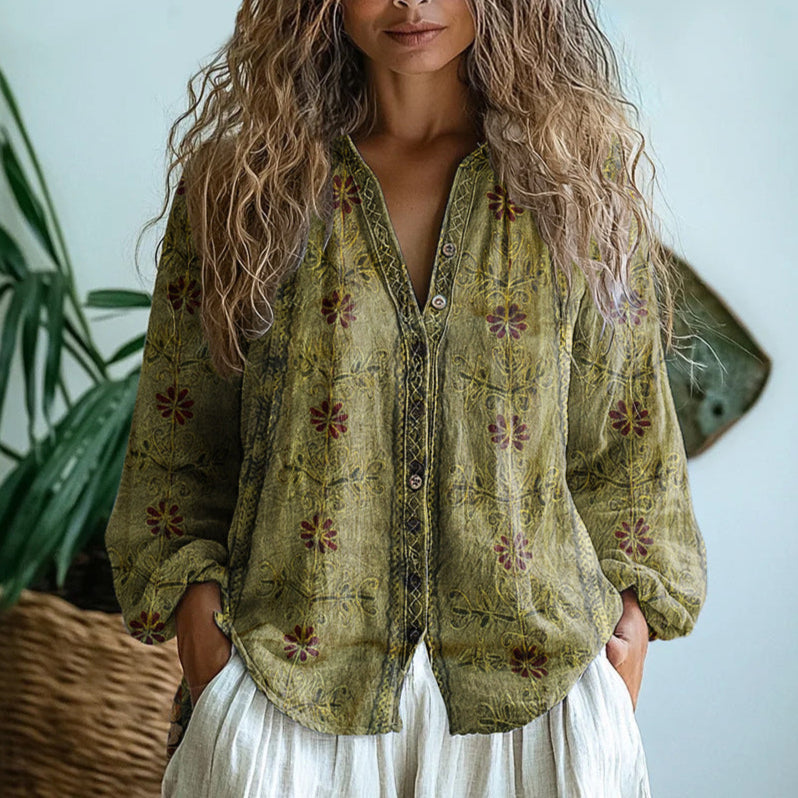 Comfortable Lightweight Women's Blouse with Nature Print