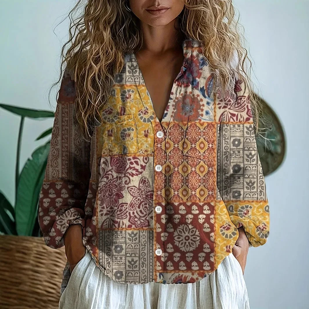 Comfortable Lightweight Women's Blouse with Nature Print