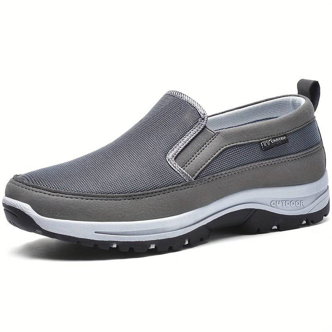 Men’s Outdoor Slip-On Shoes