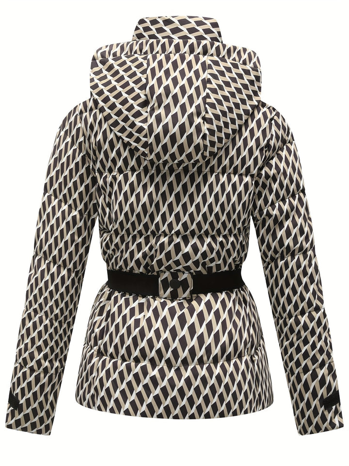 Hood and zip detail on the women's hooded padded jacket
