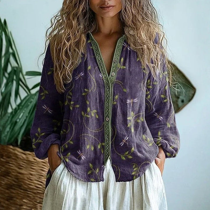 Comfortable Lightweight Women's Blouse with Nature Print