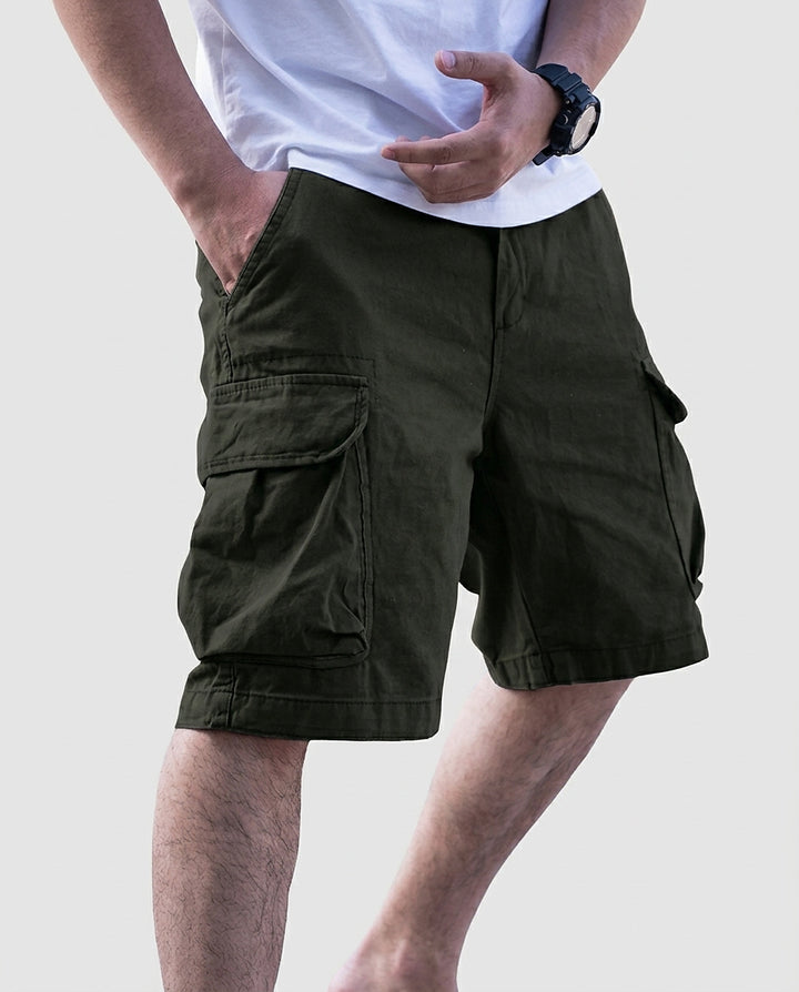 Men’s Loose-Fit Cargo Shorts - Front [Lystr 6a981b2a25a684d6776222e5:front]