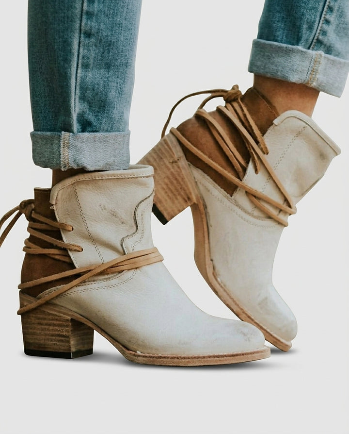Women's Rounded Toe Ankle Boots - Front [Lystr 6a9917edfefb28823f931ba1:front]