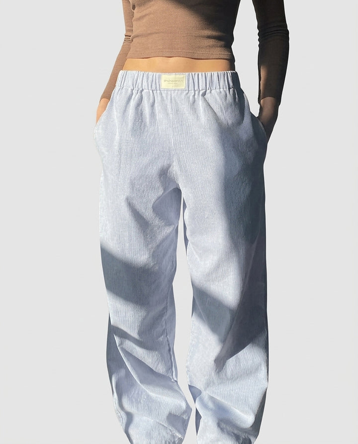 Women’s Wide-Leg Textured Pants - Front [Lystr 6a991801fefb28823f931baa:front]