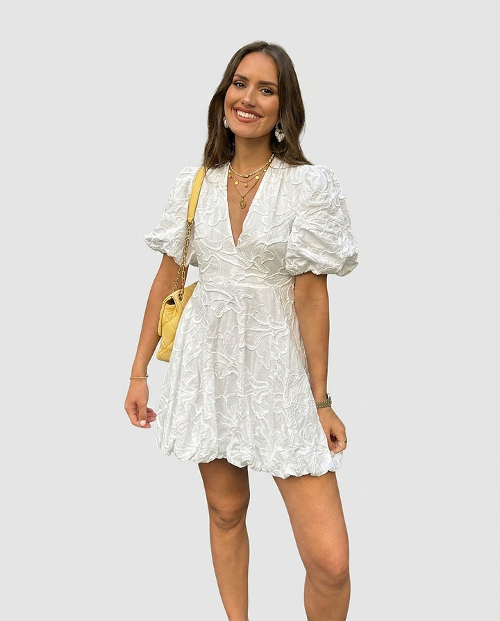 Women's Puff-Sleeve Floral Mini Dress - Front [Lystr 6a9920f6c05fc8a142a73cee:front]