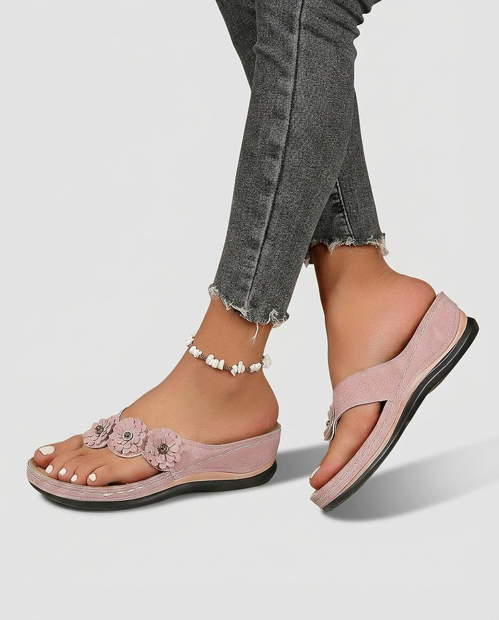 Women’s Floral Wedge Sandals - Front [Lystr 6a992b438fb1eea96e728d38:front]