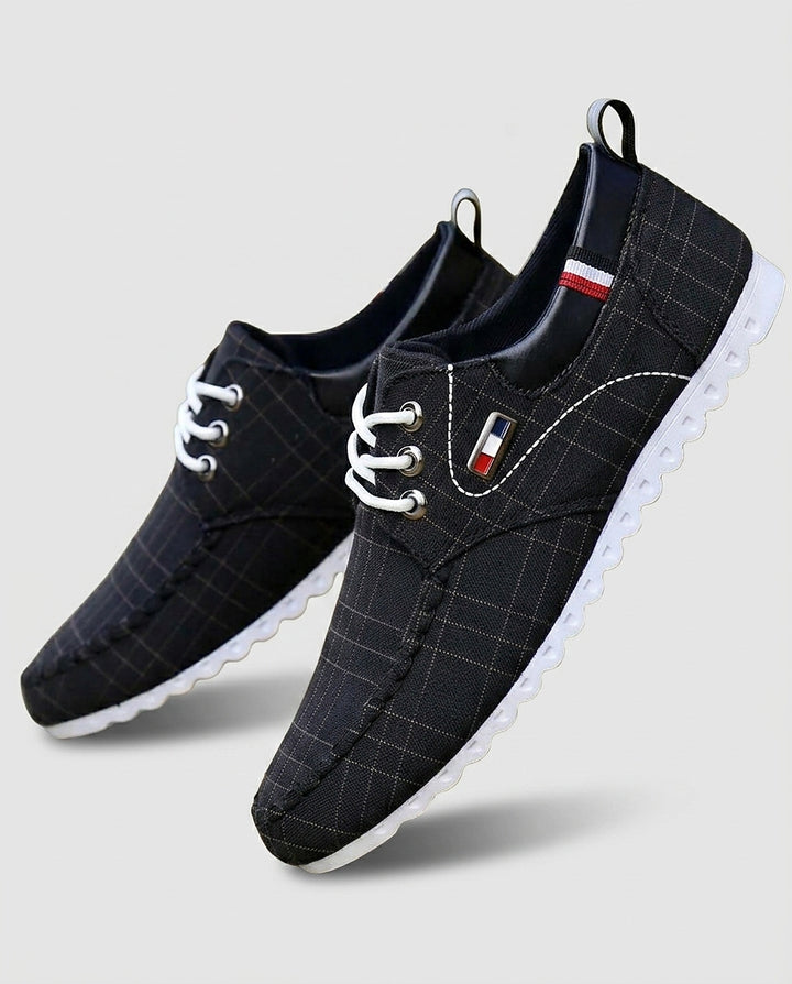 Men’s Checked Low-Top Shoes - Front [Lystr 6a9933027ad28f61f25c99ad:front]