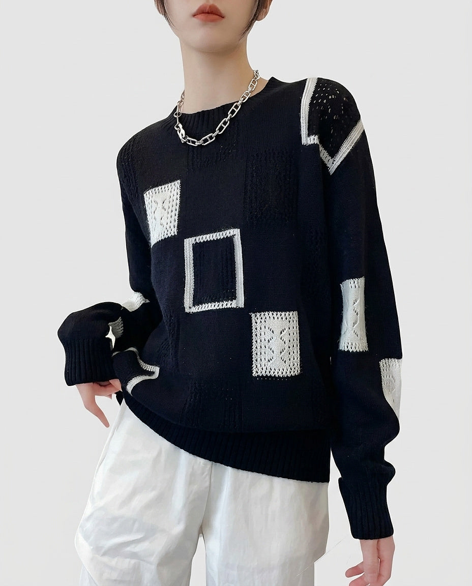 Women’s Crew Neck Sweater with Geometric Pattern - Front [Lystr 6a9951089549a00b390c9ac1:front]