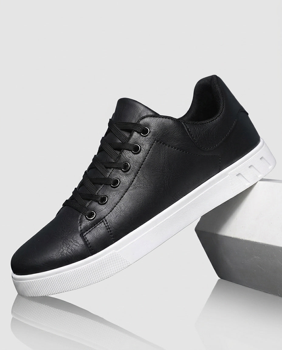 Men | Casual shoes with clean finish - Front [Lystr 6a99689cab5f8d91f4cef6dc:front]