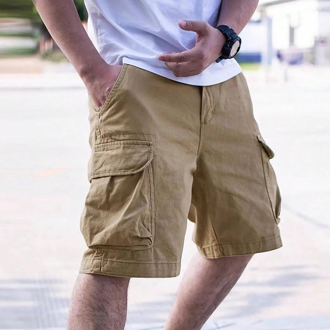 Men’s Loose-Fit Cargo Shorts