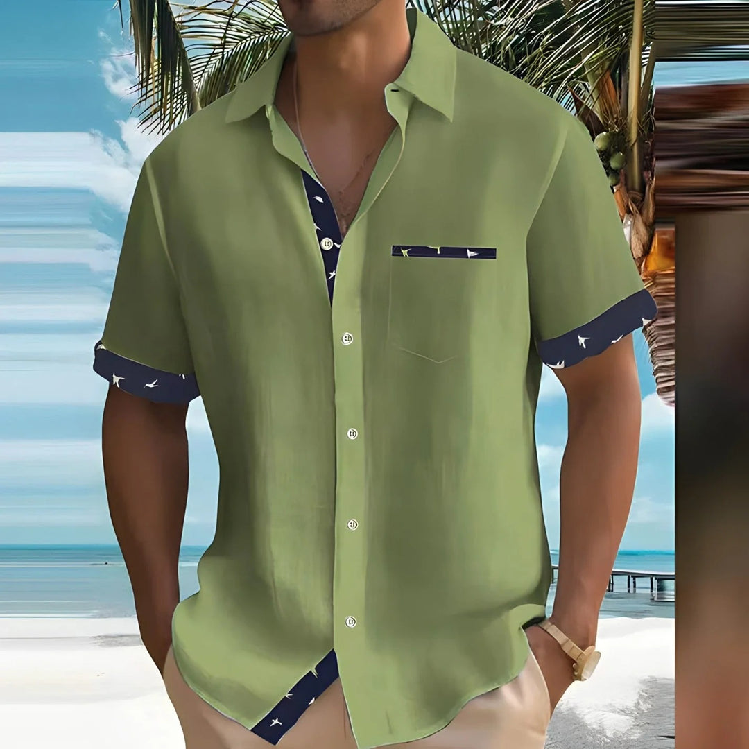 Men’s Short-Sleeved Button-Down Shirt with Constrast Trim
