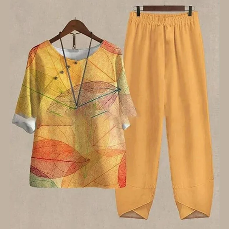 Women’s Graphic Two-Piece Set