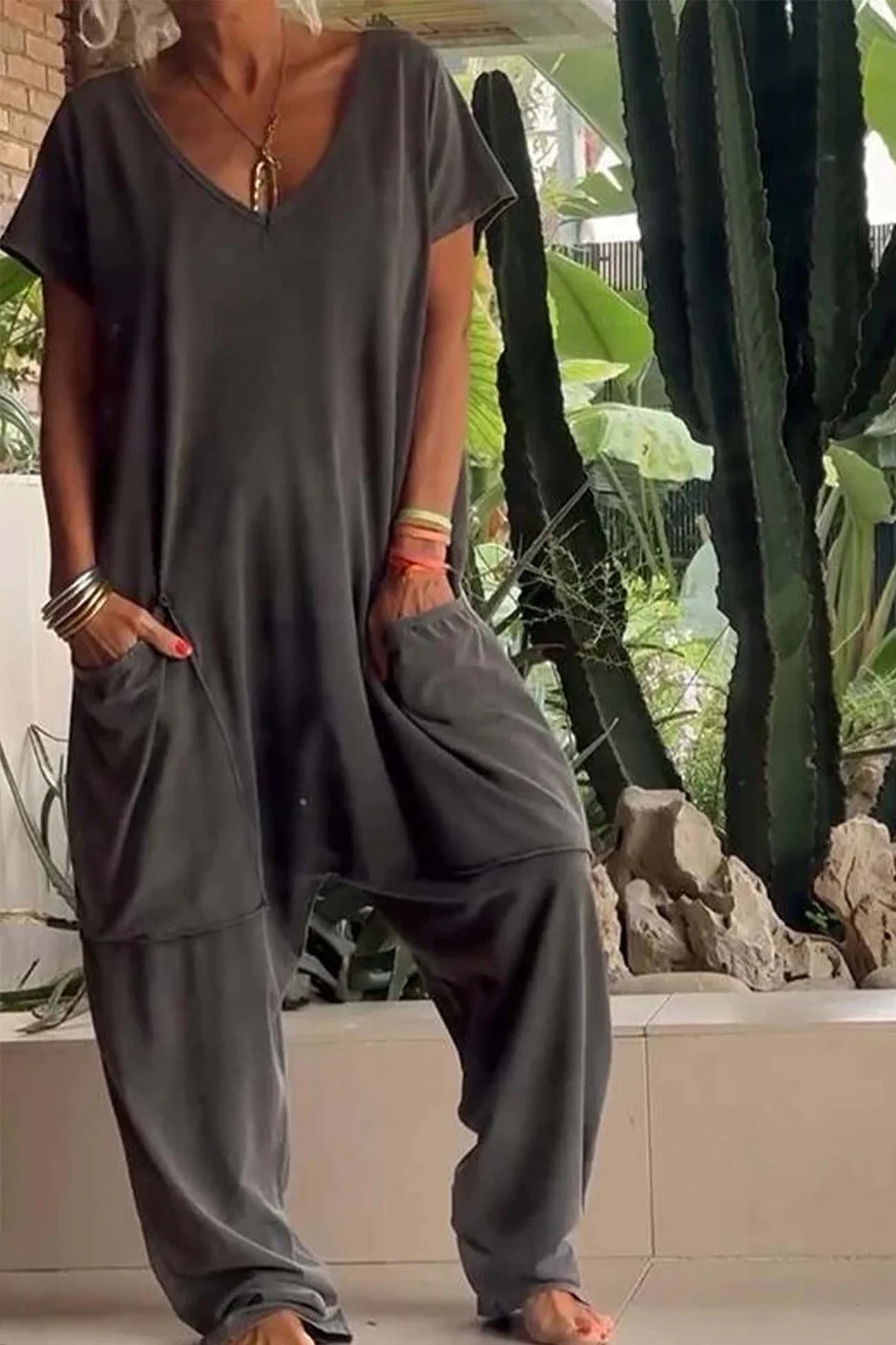 Women’s Ribbed V-Neck Jumpsuit