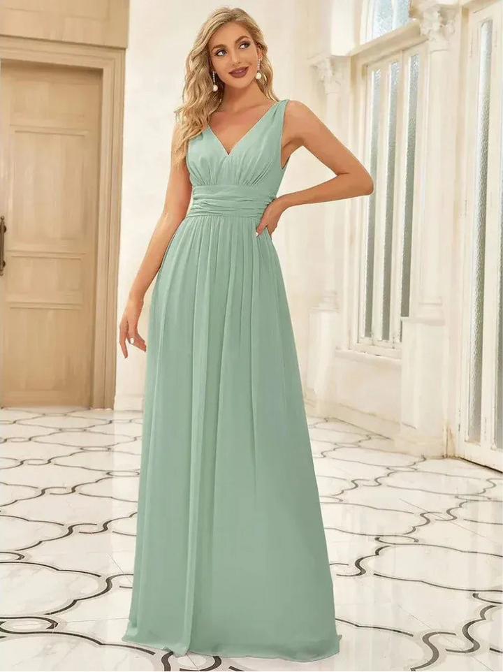 Women’s Sleeveless V-Neck Maxi Dress