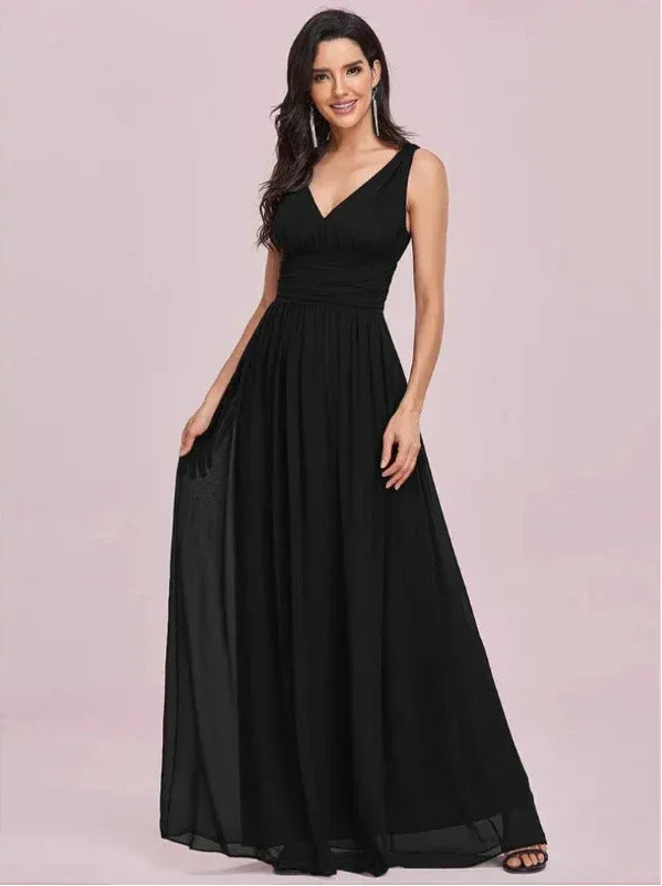 Women’s Sleeveless V-Neck Maxi Dress