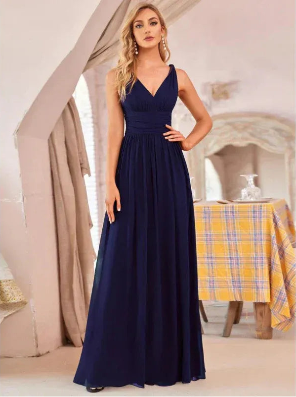 Women’s Sleeveless V-Neck Maxi Dress