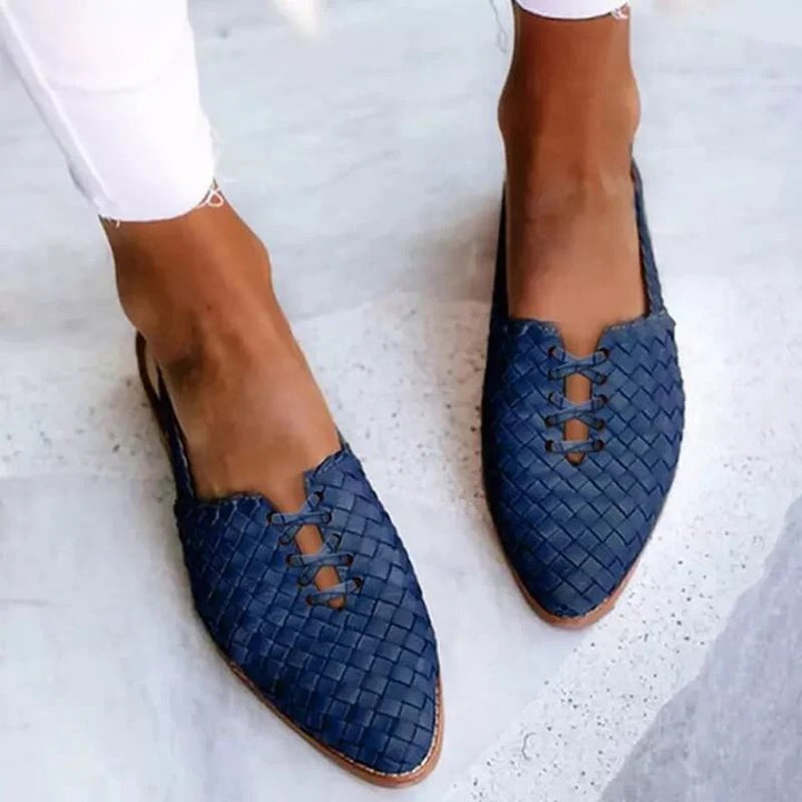 Women’s Pointed-Toe Flat Sandals