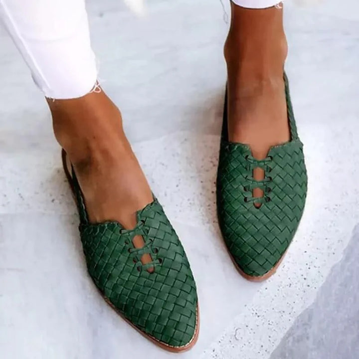 Women’s Pointed-Toe Flat Sandals