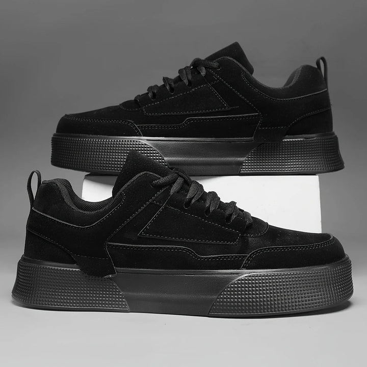 Men’s Lace-Up Low-Top Sneakers