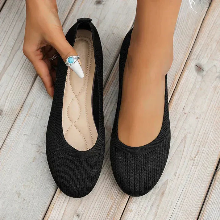 Women’s Round Toe Slip-On Knit Shoes