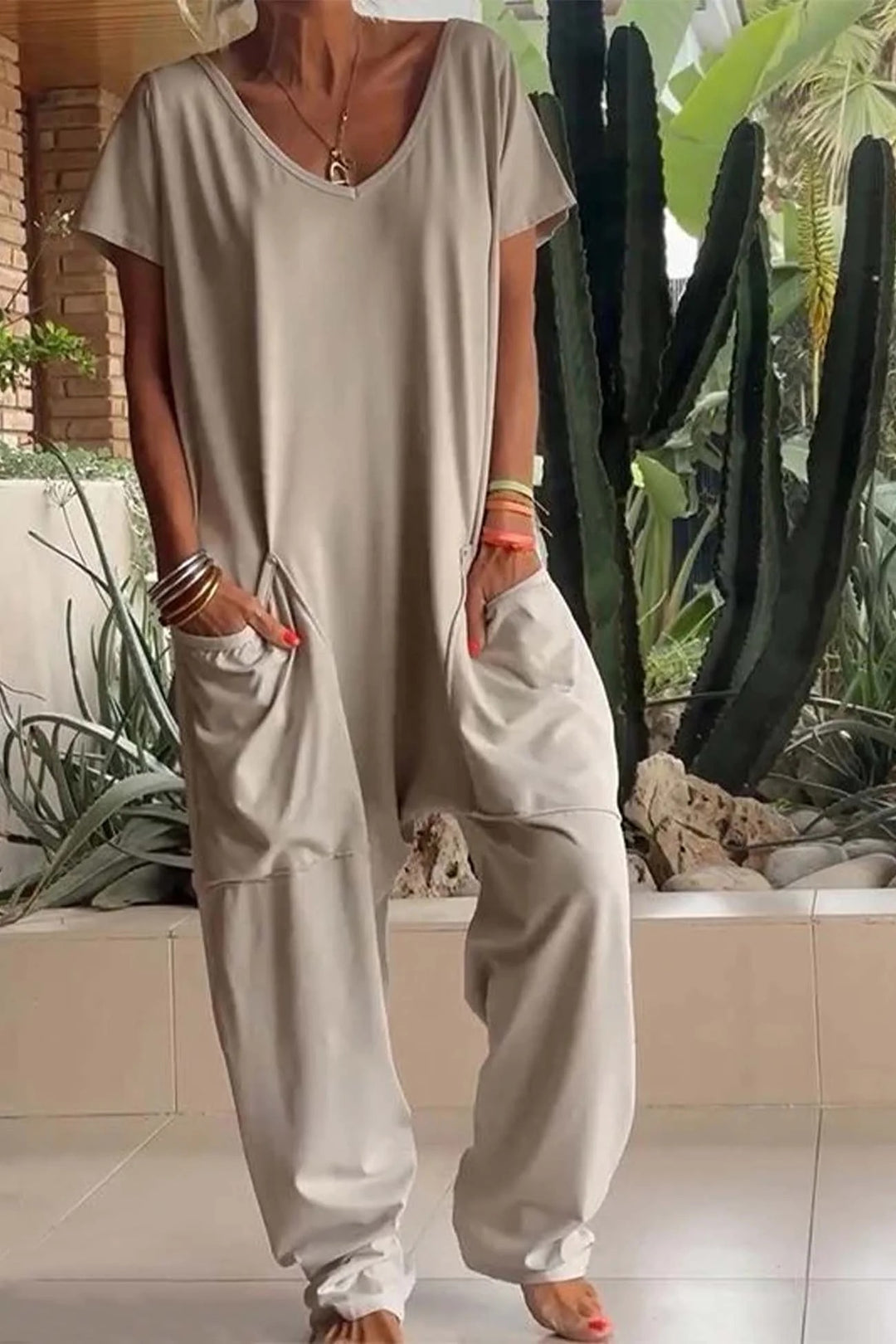 Women’s Ribbed V-Neck Jumpsuit