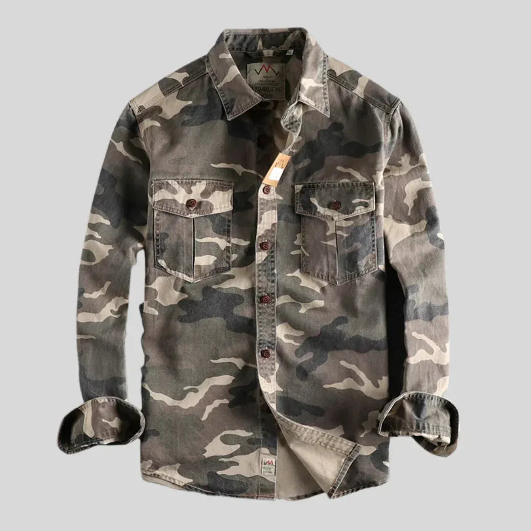 Men’s Camouflage Long-Sleeve Button-Down Shirt