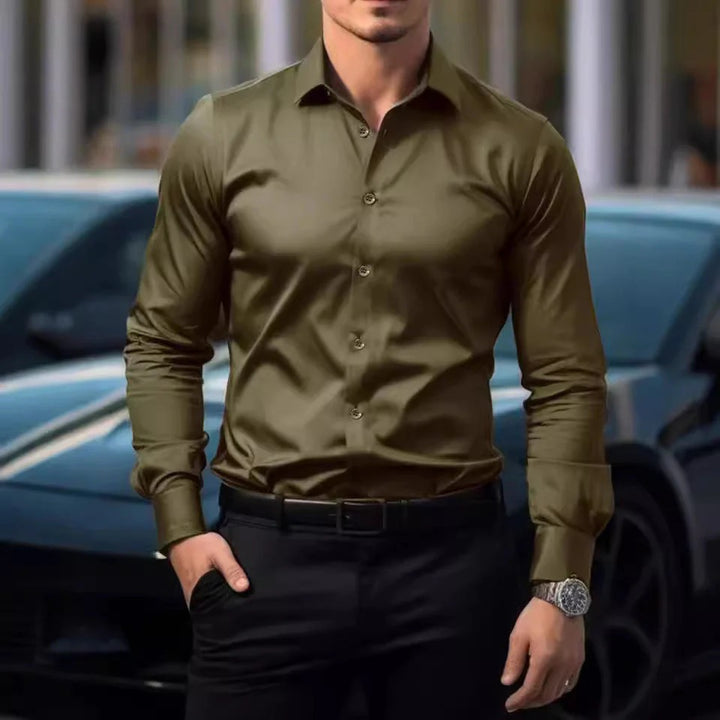 Men’s Slim-Fit Long-Sleeve Shirt with Collar
