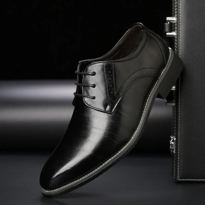 Men’s Pointed Toe Derby Shoes