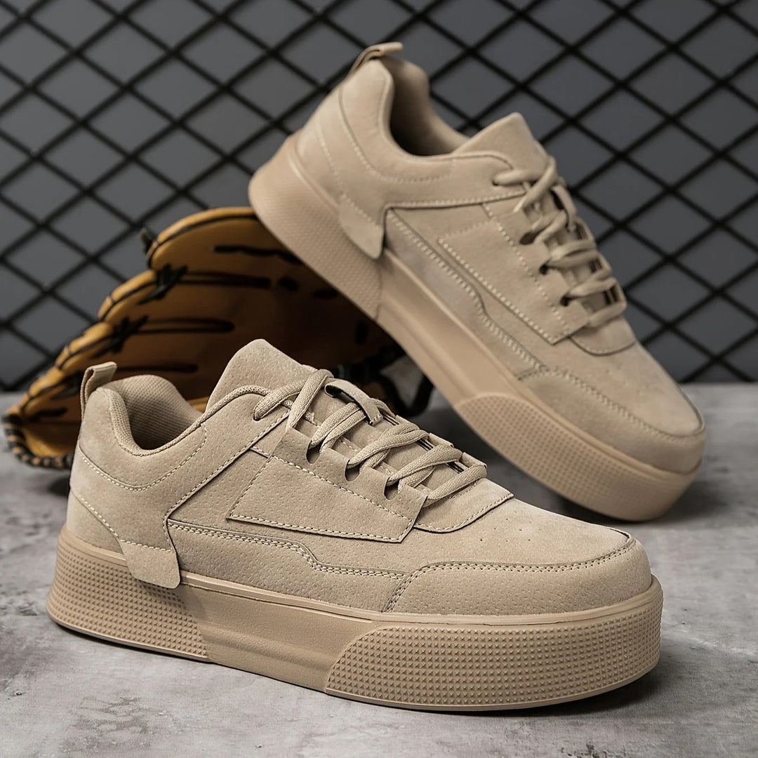 Men’s Lace-Up Low-Top Sneakers