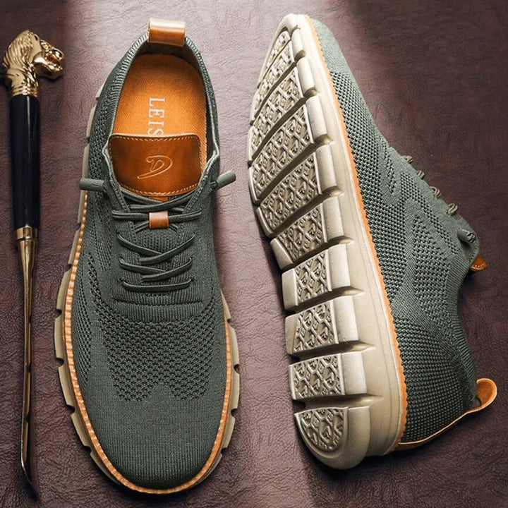Men | Casual sneakers with knit details and patterned sole