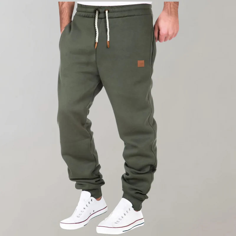 Men | Jogging trousers with elastic waistband and straight legs