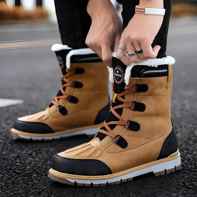Men’s Lace-Up Boots with Faux Fur Lining