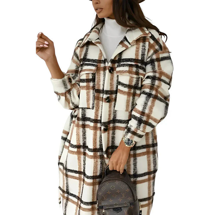 Women’s Coat with Buttons and Checkered Pattern