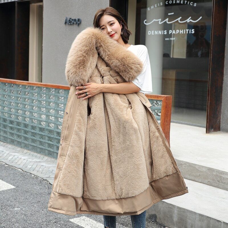 Women’s Coat with Hood and Faux Fur