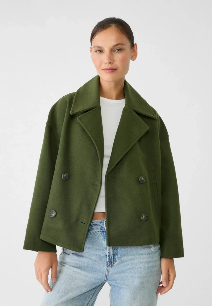 Women’s Coat with Lapel Collar and Patch Pockets