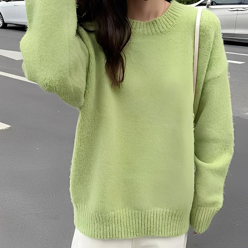 Women’s Crew Neck Sweater with Ribbed Finish