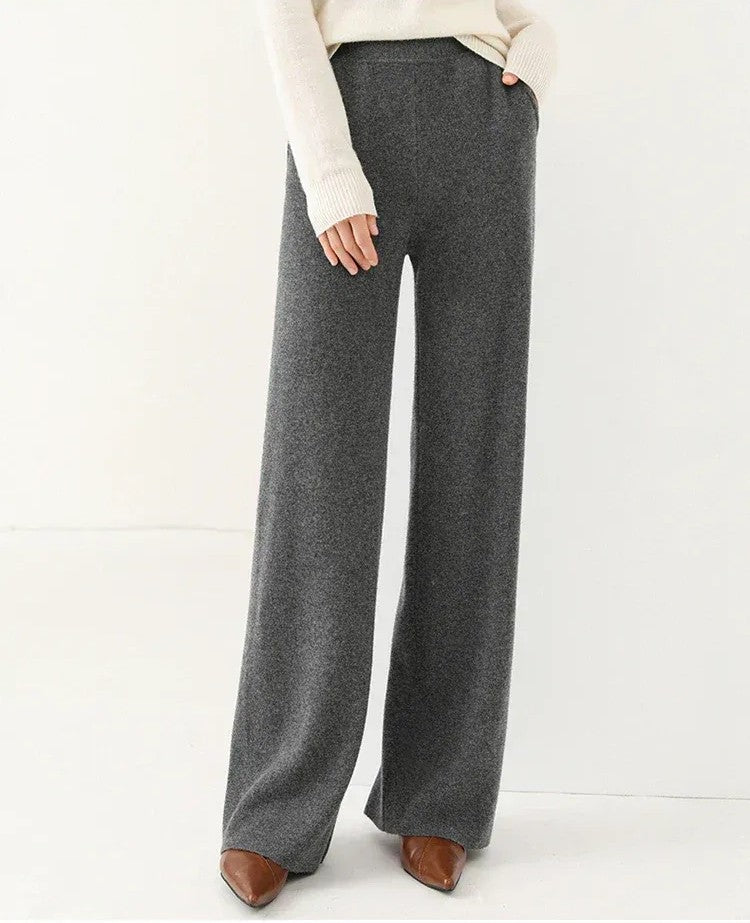 Women’s Wide-Leg Pants with Side Pockets