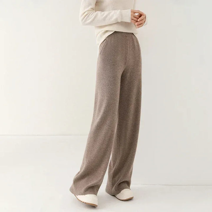 Women’s Wide-Leg Pants with Side Pockets