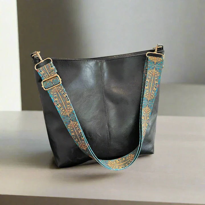Women | Vintage shoulder bag with adjustable strap